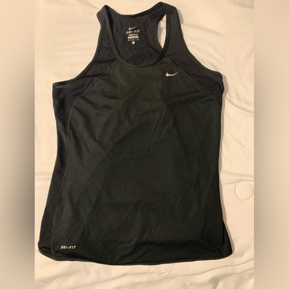 Nike Fitnes Dri Fit Womans Size Medium Tank Top Workout Fitness Black